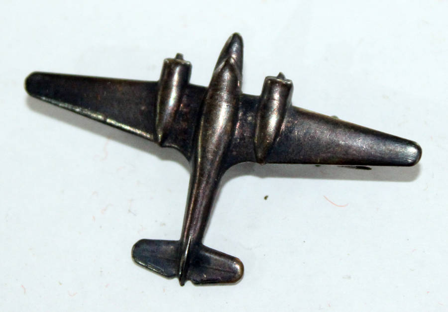 WW2 Fundraiser badge