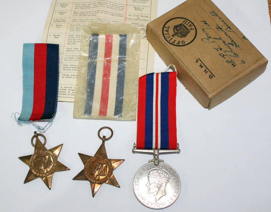 WW2 British medal group with original box