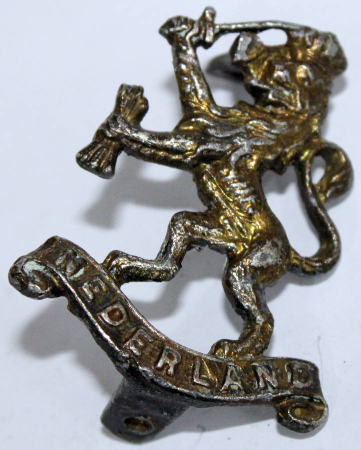 Netherlands cast military badge
