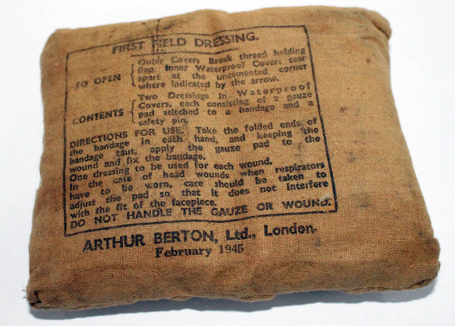 WW2 Wound dressing