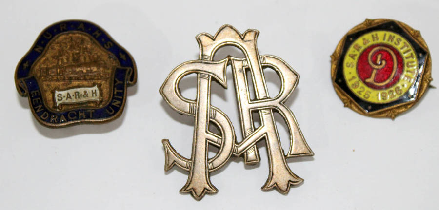 SA Railways badge lot