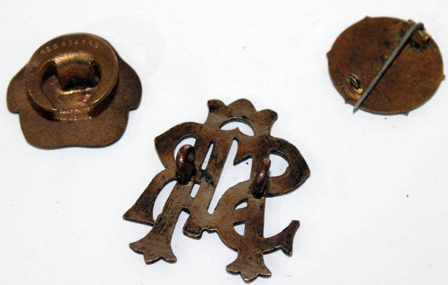 SA Railways badge lot