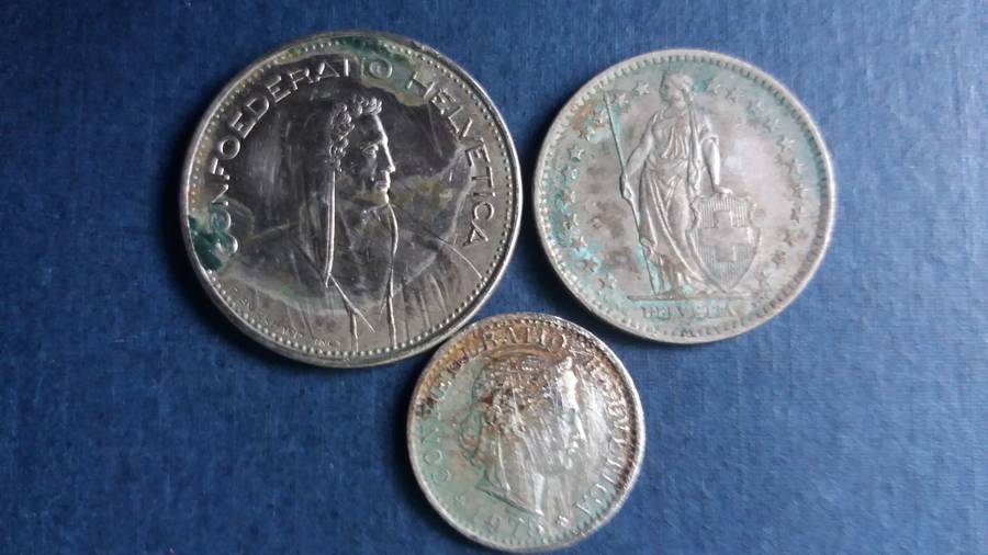 Switzerland 1984 5 Francs & 1981 2 Francs & 1975 10 Rappen * 7 Swiss Francs  R140*