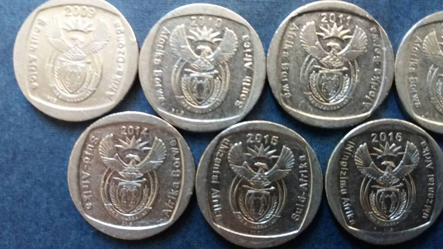 South Africa 2009, 2010, 2011, 2012, 2013, 2014, 2015, 2016 & 2018 R1 * 9 x coins*
