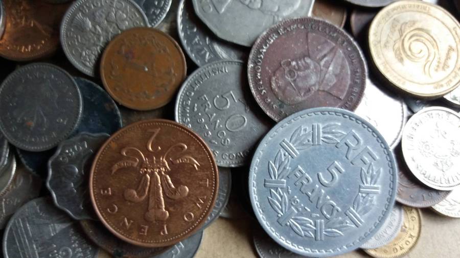 World Mix Coins - 300 coins in total * No South African Coins*