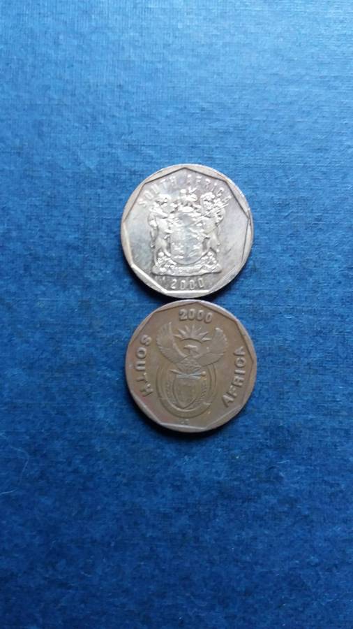 South Africa 2000 10 cent - Old & New Coat of Arms * 2 x coins*