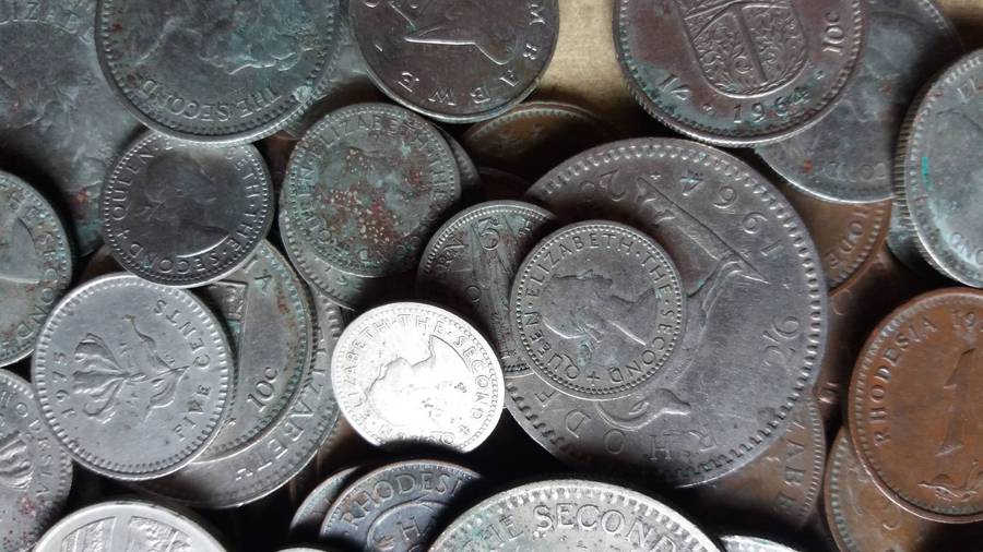 Rhodesia Mix  lot 180+ coins
