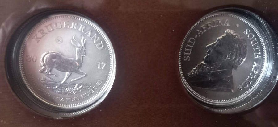 2 X 2017 1oz FINE SILVER KRUGER RANDS IN WALLNUT SAM BOX. PREMIUM UNCIRCULATED