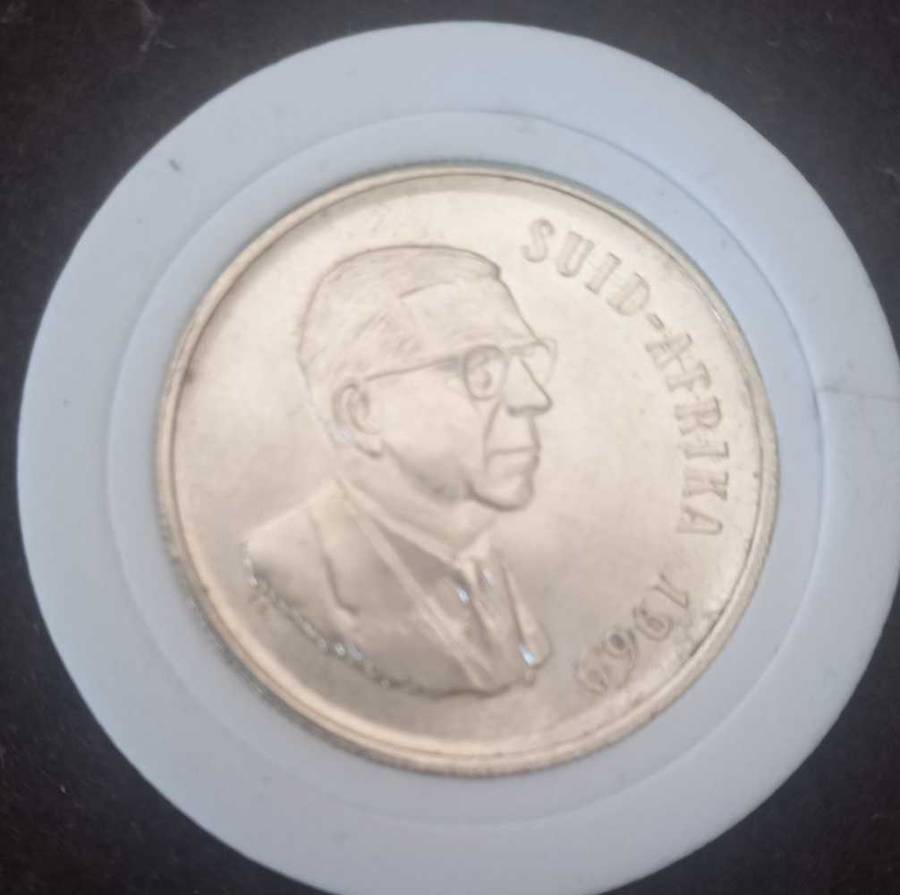 1969 SILVER ONE RAND IN CAPSULE. BEAUTY