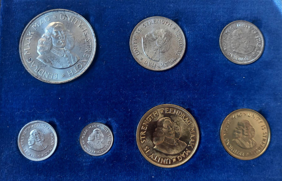 1961 RSA SHORT PROOF SET AS PER SCAN.