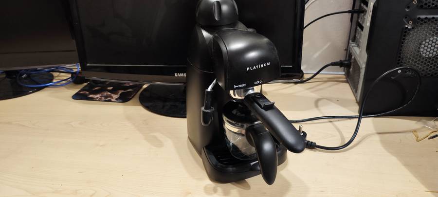 Platinum Espresso Coffee Maker - Model CM4610