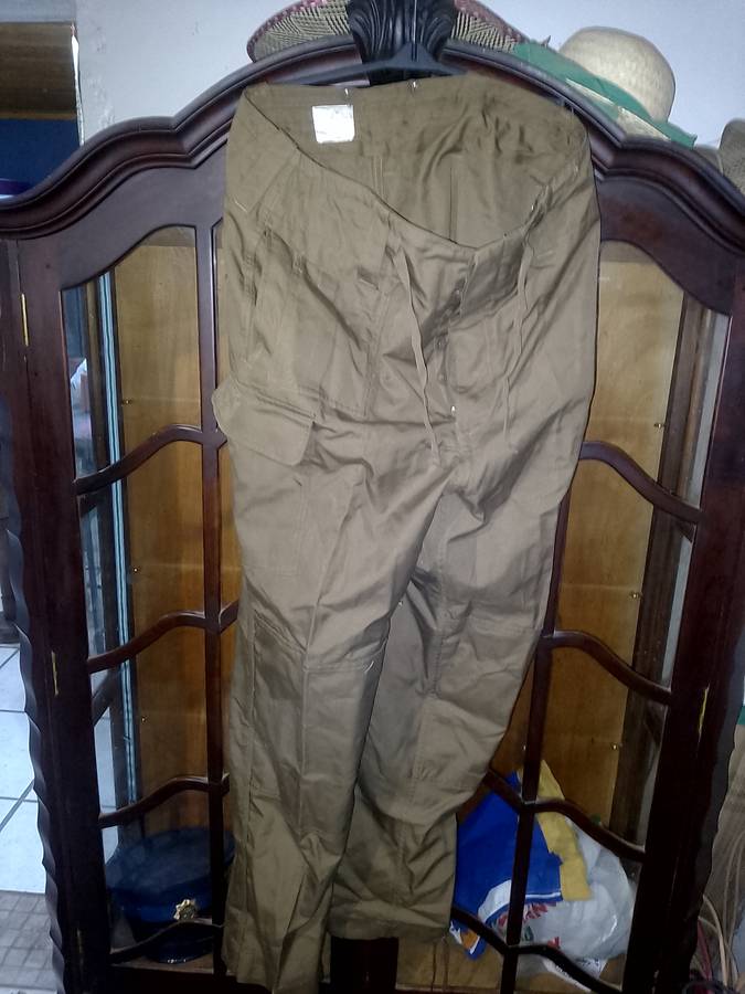 SADF ANGOLA BUSH WAR FIELD DRESS TROUSER SIZE 97/84 ISSUE 1977 EXCELLENT CONDITION