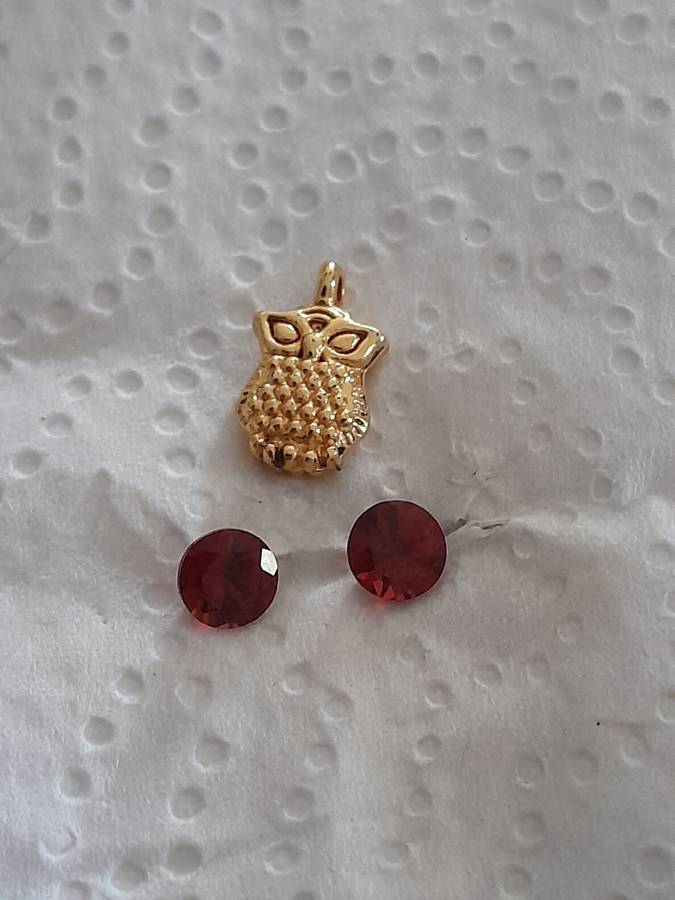 Natural 1.25 Ct Mozambique Garnet Pair + 18 k Gold owl amulet