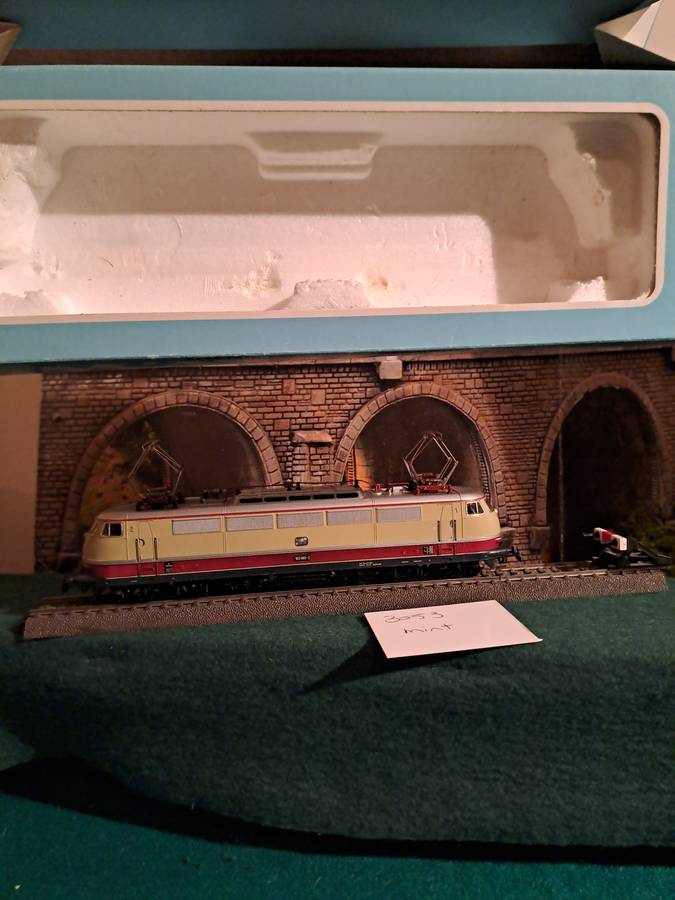 Marklin HO DB electric loc 3053 like new