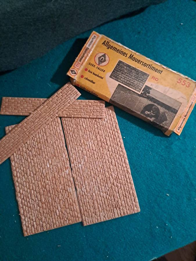 HO building set Faller