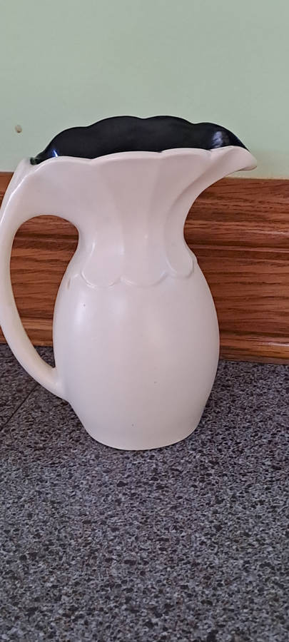 Stunning Burleigh Ware ceramic jug rare beautiful