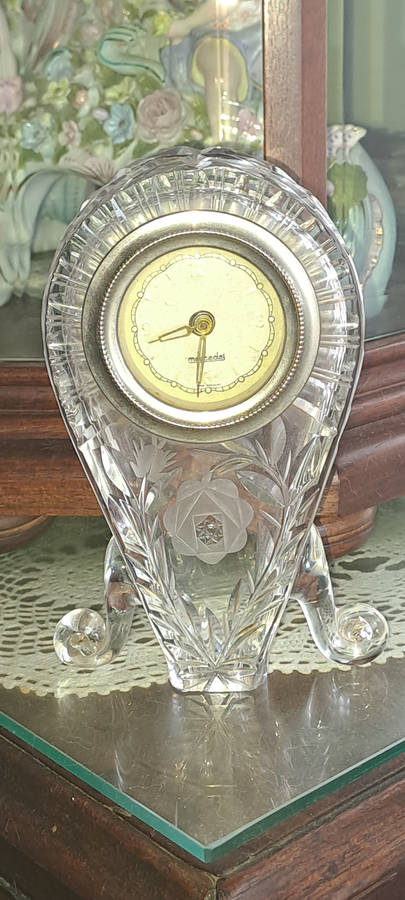 Vintage Mercedes Rose Cut crystal clock wind up