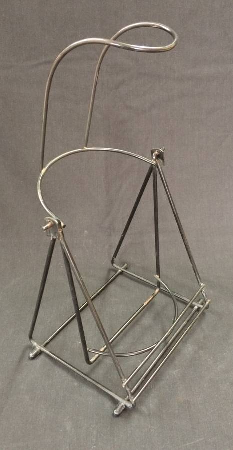 Magnum Wine Bottle Stand