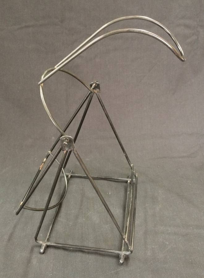 Magnum Wine Bottle Stand