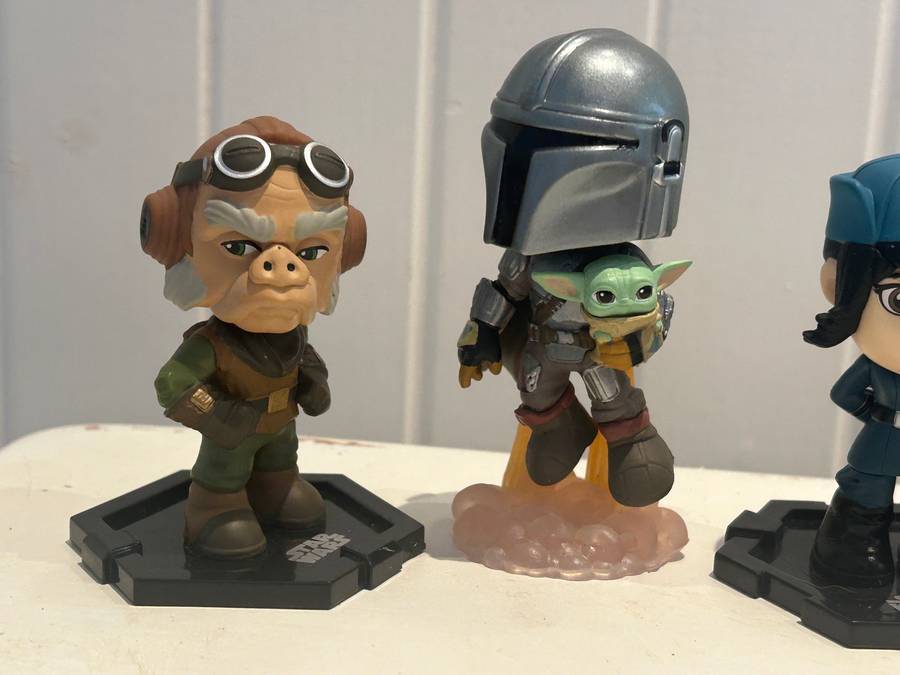 FUNKO minis Star Wars MANDOLORIAN lot of 4 figures