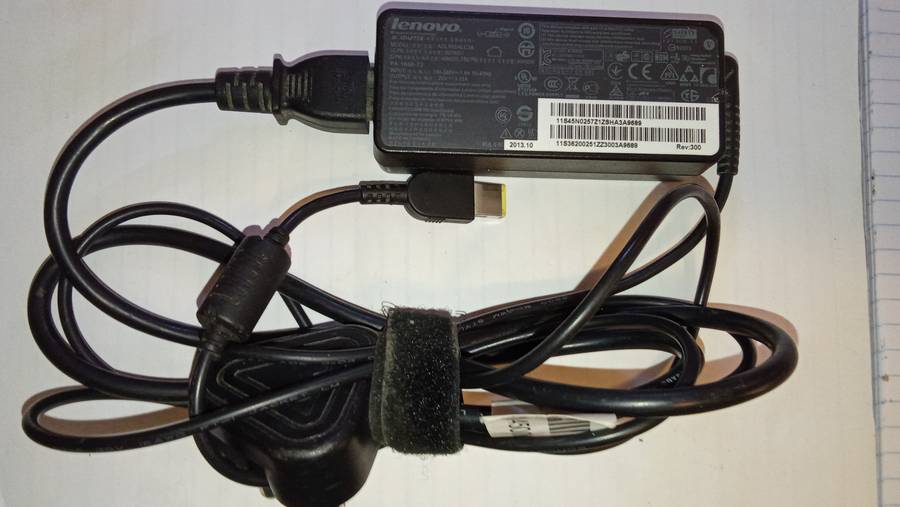 Lenovo Laptop 65W PSU/Charger 20v - Rectangular Jack