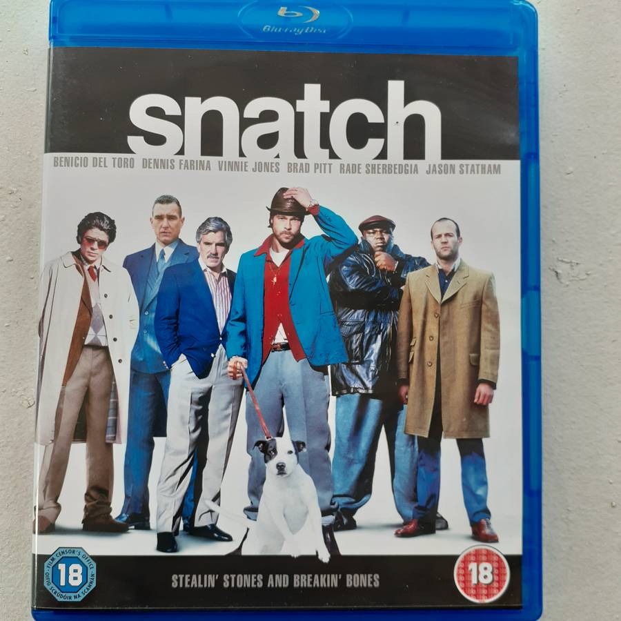 Snatch (A Guy Ritchie Film) - Del Toro / Pitt / Statham [Blu-ray Movie]