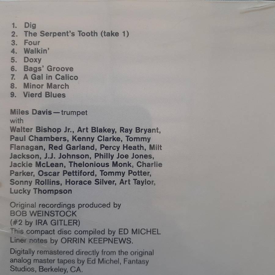 10 CD Jazz Bundle (Assorted)   NO COVERS (read the description).