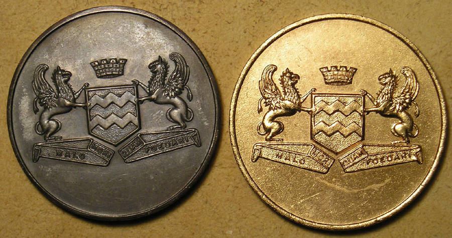 Oudtshoorn Centenary 1847-1947 Boxed Silver and Bronze Commemorative Medals