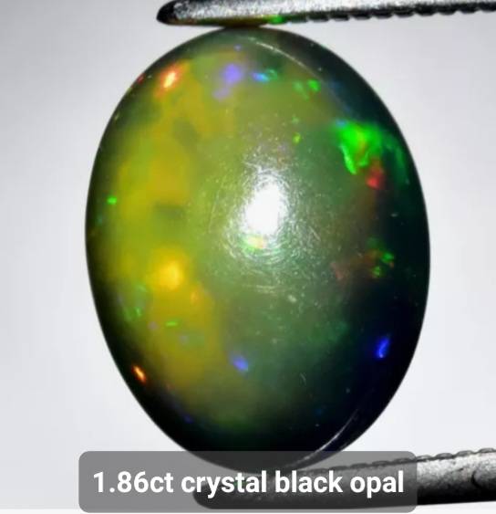 Over 12cts mixed Gemstone lot - Your bid is for all