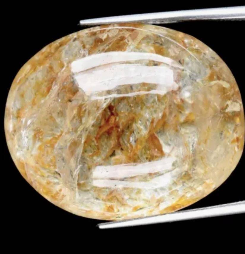 39.28ct Oval Yellow White Quartz