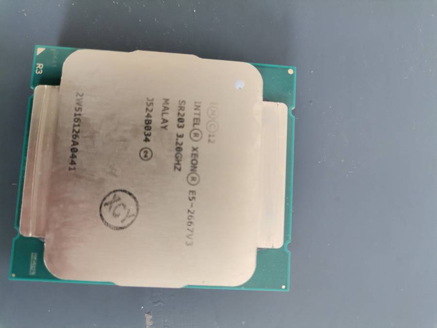 Intel Xeon CPU Pair E5-2667V3 & E5-2687WV3 LGA2011 Socket