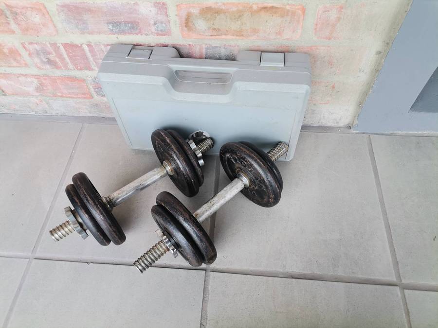 Trojan Dumbbell Set with Plastic Suitcase - 20kg