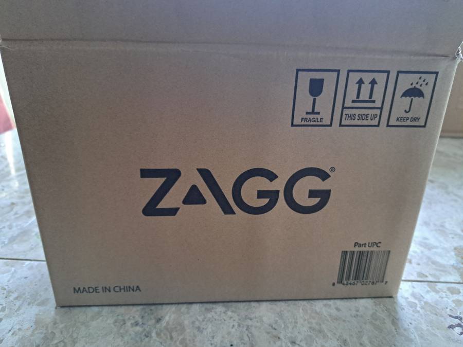 Zagg Keyboard & Cover for iPad Air 2 - Brand New in Original Master Carton (5-Pack)