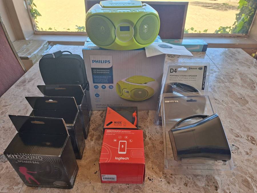 Speakers, Sound Gear & More-  CLEARANCE AUCTION  R1.00 NO RESERVE!