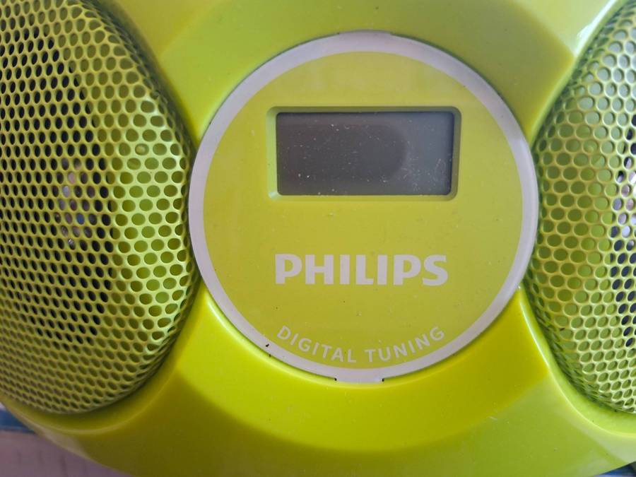 Speakers, Sound Gear & More-  CLEARANCE AUCTION  R1.00 NO RESERVE!