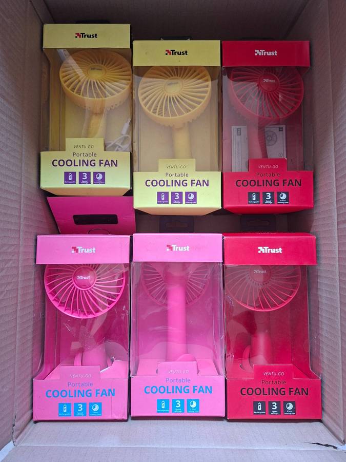 Trust Ventu Go Portable Fans  2 Pink, 2 Yellow, 2 Red  Damaged Boxes, Brand New  R1.00 No Reserve