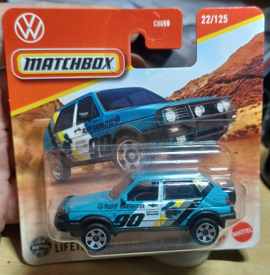 2024 Matchbox `Short Card` ~ No22/125 90 Volkswagen Golf Country