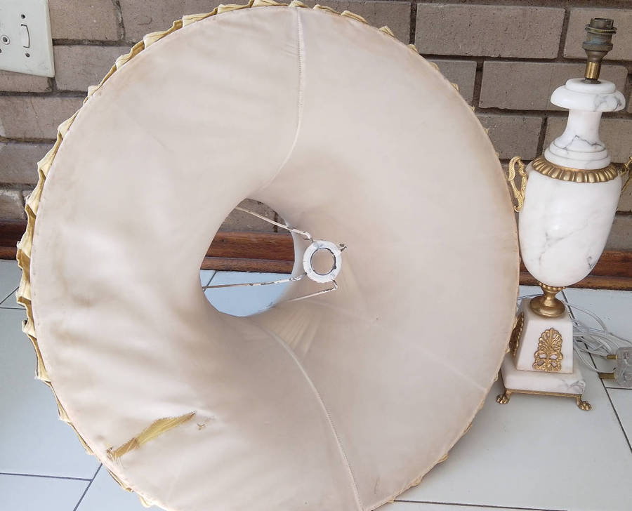 Stunning Rare Vintage Marble Base Lamp