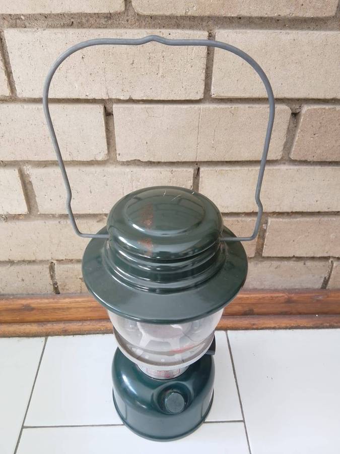 Vintage Rare Coleman Kerosine Lantern