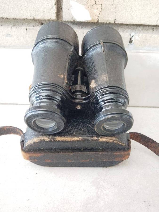 Vintage Rare Collectors pair of binoculars