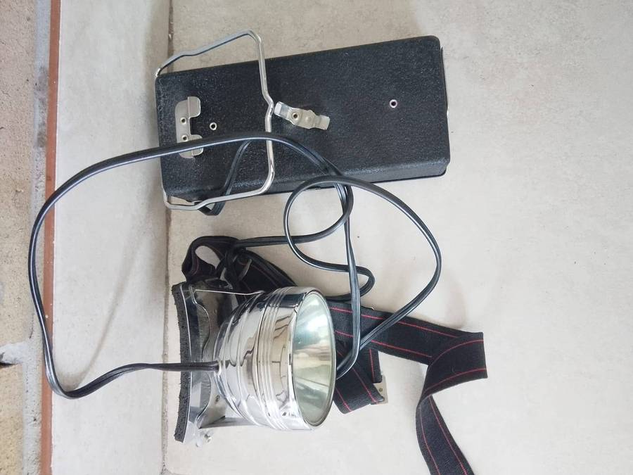 Vintage Collectors twin service head lamp