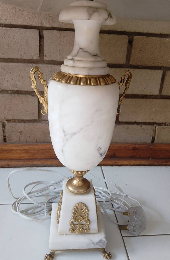 Stunning Rare Vintage Marble Base Lamp