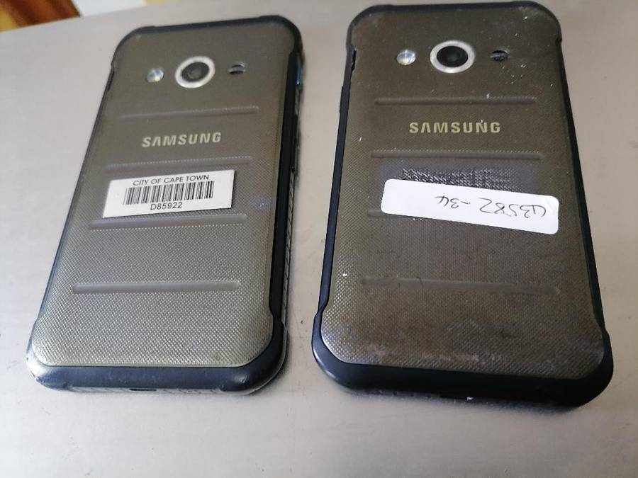 LOT OF 2 X SAMSUNG XCOVER 3 SMART PHONE*SOLD AS IS*ONE BID FOR BOTH