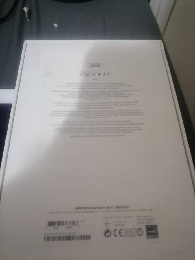 APPLE IPAD MINI 4 IN BOX*SHOWS CHARGER CONNECTED BUT NOT CHARGING, SOLD AS IS*