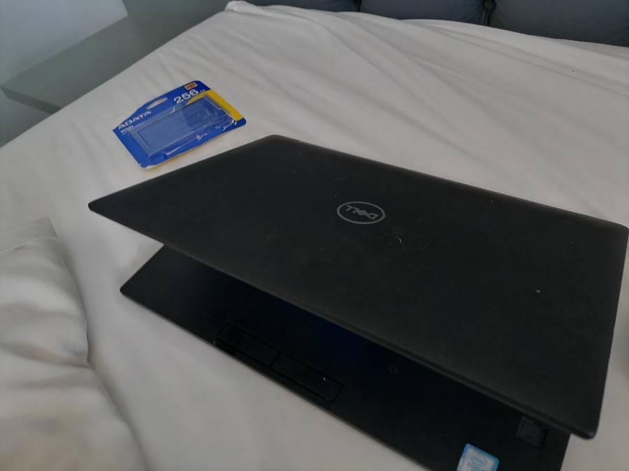 REFURBISHED i5 DELL LATITUDE E7490 8TH GEN,SIM SLOT, 8GB RAM,256GB SSD, W10/OFFICE, CHARGER