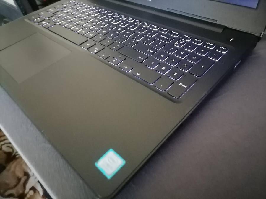 *i5 DELL LATITUDE 3590 8TH GEN, 8GB RAM, 1TB HDD*ORIGINAL CHARGER,BATTERY FAIR**