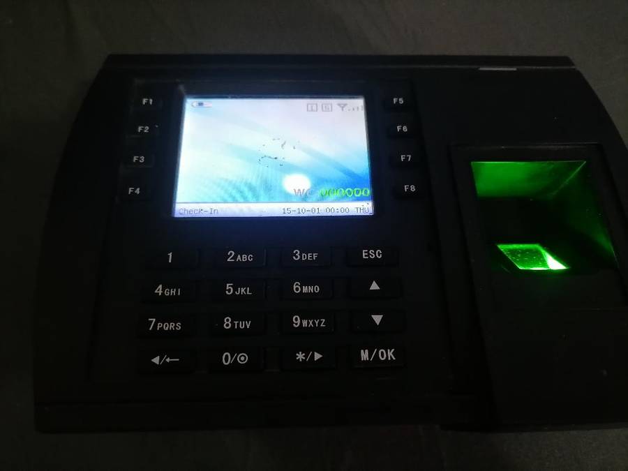 *LINUX COMMERCIAL FINGER PRINT CLOCK IN SYSTEM*SIM SLOT/USB SLOT*RESET READY TO USE*