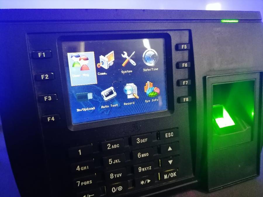 *LINUX COMMERCIAL FINGER PRINT CLOCK IN SYSTEM*SIM SLOT/USB SLOT*RESET READY TO USE*
