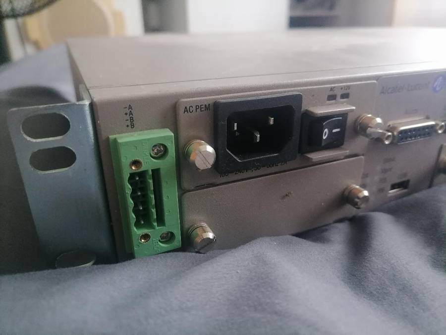 Alcatel Lucent 7210 SAS-E Service Access Switch 12SFP/12-TX