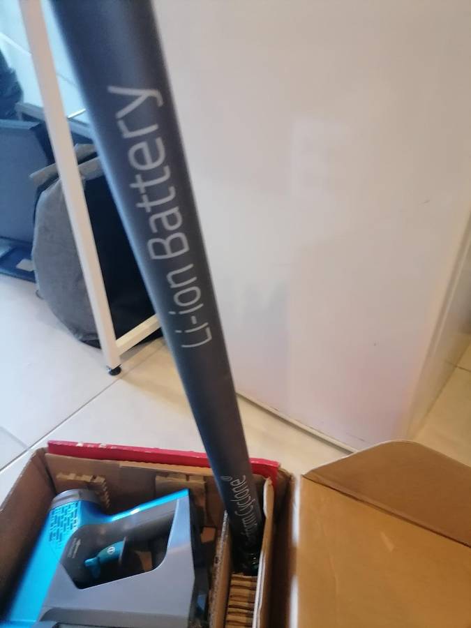 Defy Power Dust Prince Cordless Vacuum with Charge Station & Attachments